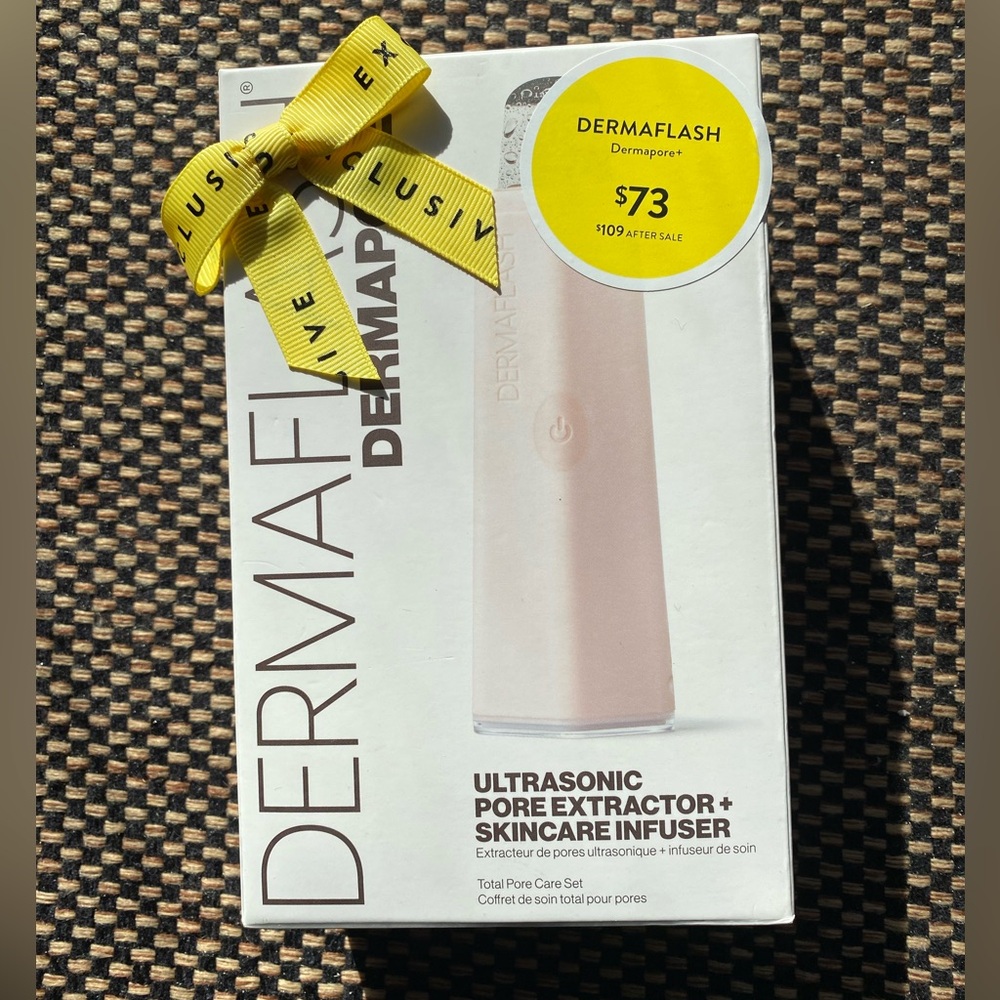 DERMAFLASH Dermapore+ Ultrasonic Pore Extractor+ Skincare Infuser